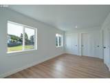 120 Crescent St - Photo 24