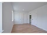 120 Crescent St - Photo 25