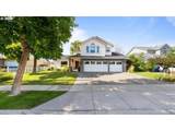 1101 Gladys Dr - Photo 1