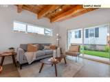 2538 Custer St - Photo 10