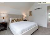 2538 Custer St - Photo 9