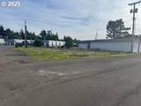 1073 Highway 101 - Photo 3
