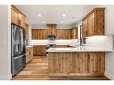 916 35TH St - Photo 12