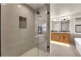 916 35TH St - Photo 26