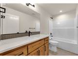 916 35TH St - Photo 31