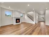 916 35TH St - Photo 4