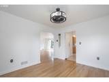 2742 Bluff Ave - Photo 10