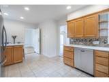 2742 Bluff Ave - Photo 15