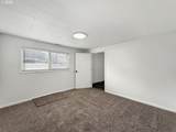 2475 9TH St - Photo 23