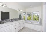 10520 Isaac Dr - Photo 13