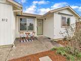 812 Cypress St - Photo 4