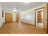 12784 Elliott Prairie Rd - Photo 15