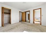 12784 Elliott Prairie Rd - Photo 17