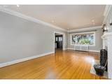 909 Center St - Photo 16