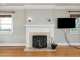 909 Center St - Photo 17