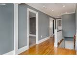 909 Center St - Photo 22