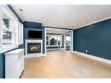 909 Center St - Photo 24