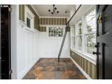 909 Center St - Photo 9
