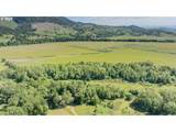 687 Hubbard Creek Rd - Photo 33