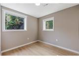 2706 Spruce St - Photo 16