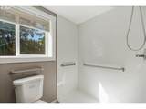 2706 Spruce St - Photo 19