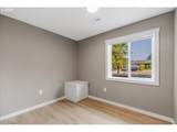 2706 Spruce St - Photo 23