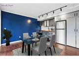 533 Holladay St - Photo 18