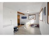 116 8TH St - Photo 18