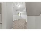 540 11TH St - Photo 16