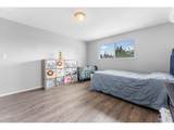 948 Queens Ln - Photo 27
