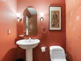 6019 Woods Ct - Photo 18