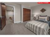 15747 Vanderwood Ave - Photo 33