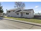 109 Roosevelt St - Photo 2