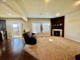 277 Mt Rainier St - Photo 11