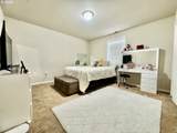277 Mt Rainier St - Photo 32