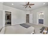 565 Baker St - Photo 30