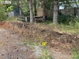 680 Tiara St - Photo 11