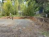 680 Tiara St - Photo 12