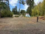 680 Tiara St - Photo 15