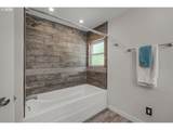 15684 Thayer Rd - Photo 21