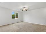 2276 Woodland Dr - Photo 32