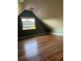 934 Nehalem St - Photo 28