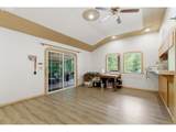 25741 Highview Ct - Photo 13