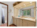25741 Highview Ct - Photo 16