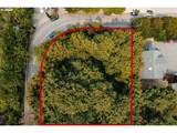  Montgomery Dr - Photo 1