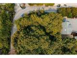  Montgomery Dr - Photo 2