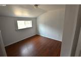 520 4TH St - Photo 17