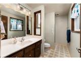 1343 Wendy Ave - Photo 18