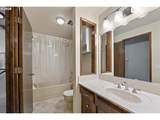 1343 Wendy Ave - Photo 20