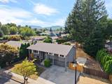 1343 Wendy Ave - Photo 4